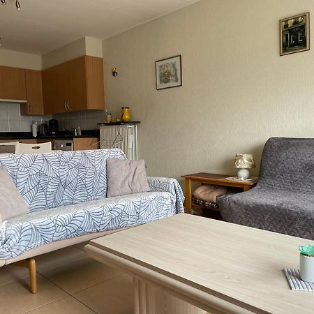 Appartement Pablo met garagebox 50m van zee Koksijde Buitenkant foto