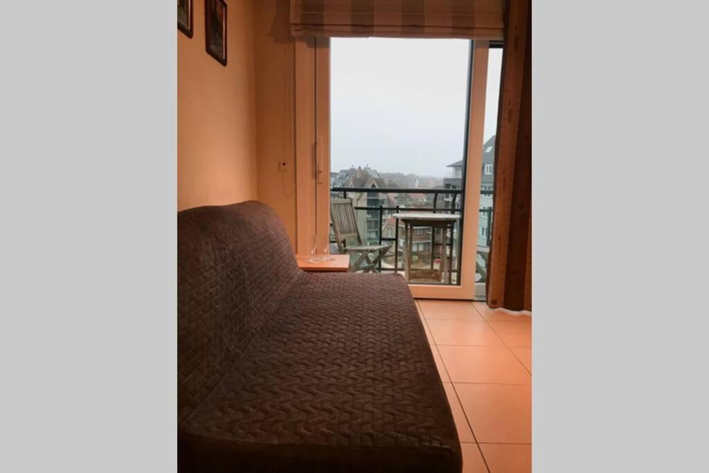 Appartement Pablo met garagebox 50m van zee Koksijde Buitenkant foto