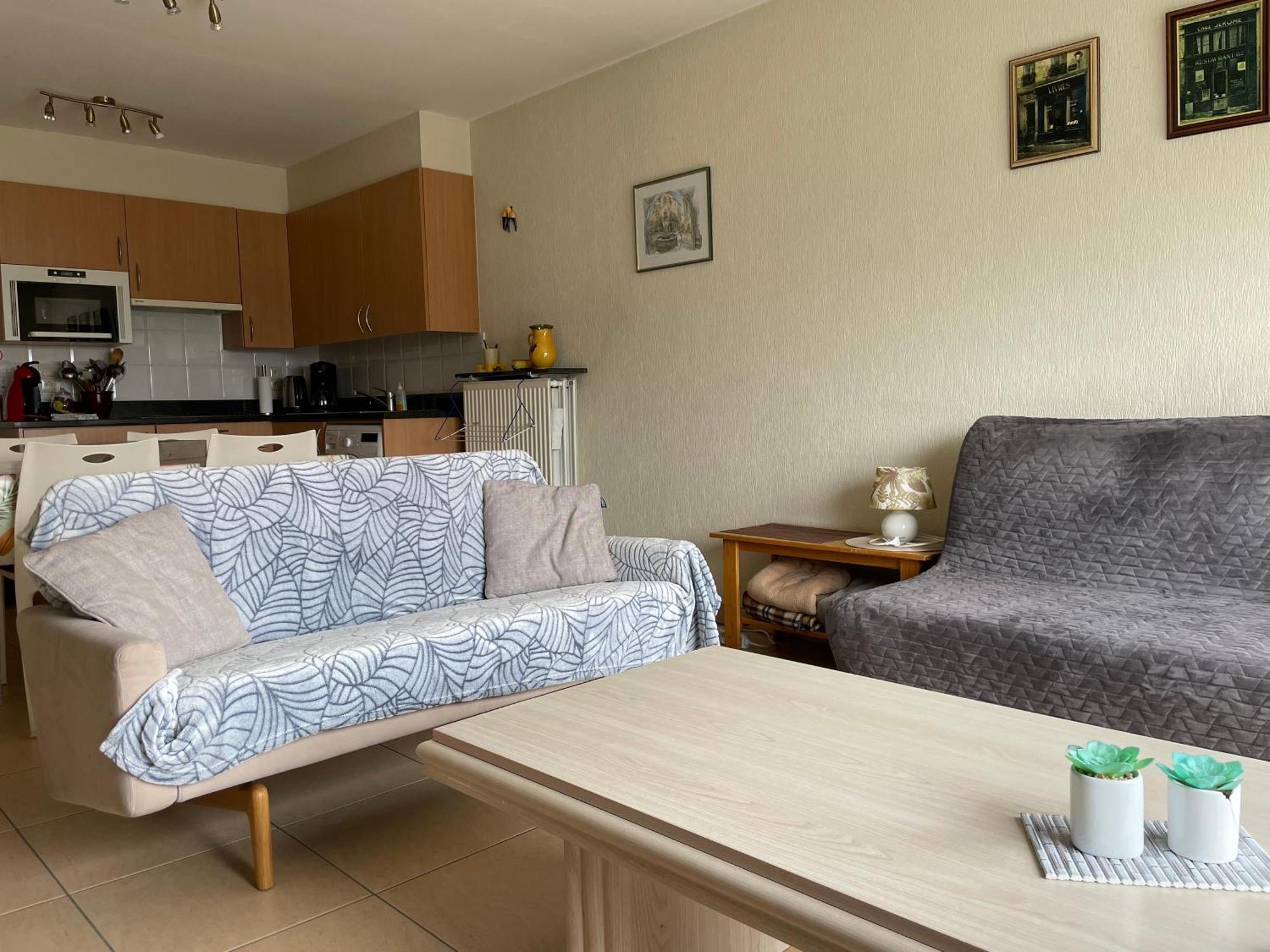Appartement Pablo met garagebox 50m van zee Koksijde Buitenkant foto
