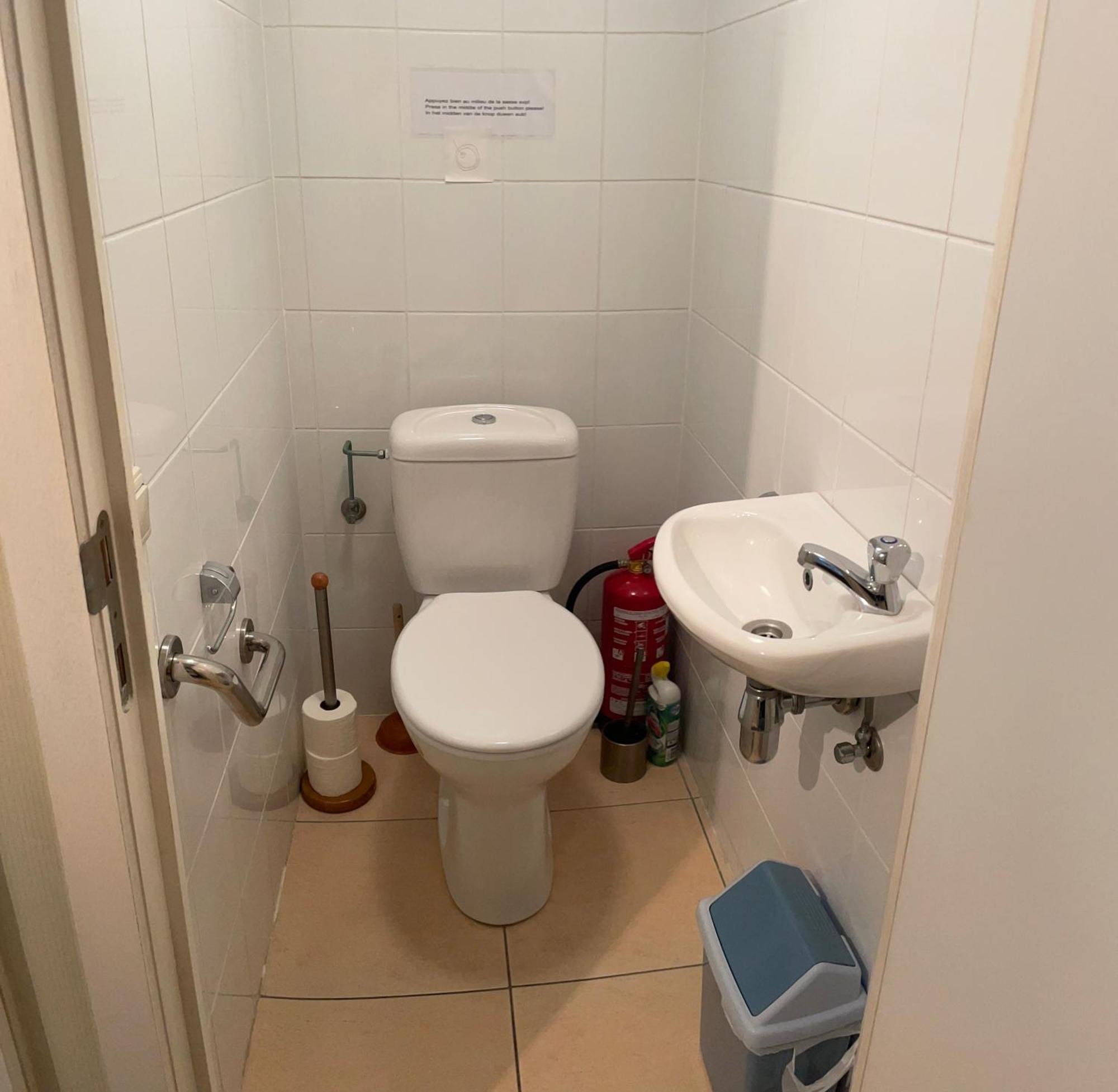 Appartement Pablo met garagebox 50m van zee Koksijde Buitenkant foto